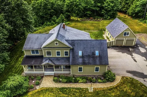 29 Whitney Way Topsham ME 04086