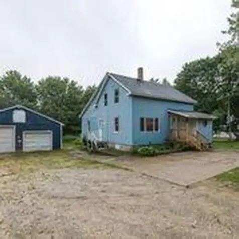 40 Eastman Lane Auburn ME 04210