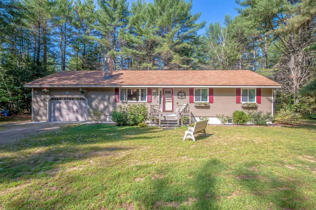 19 Baker Circle Fryeburg ME 04037