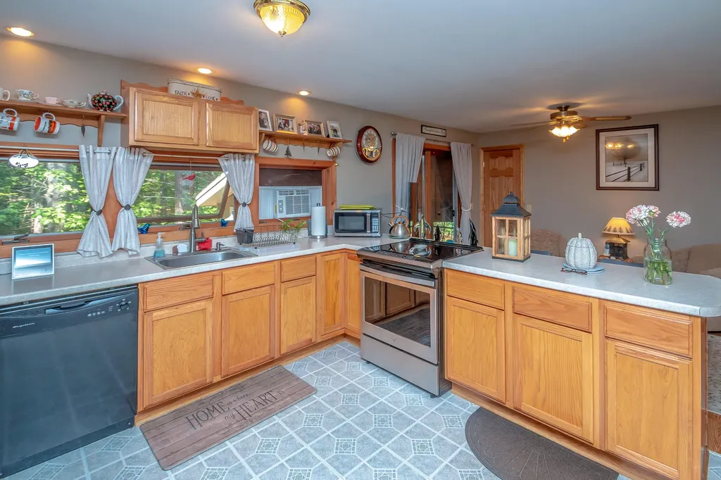 19 Baker Circle Fryeburg ME 04037
