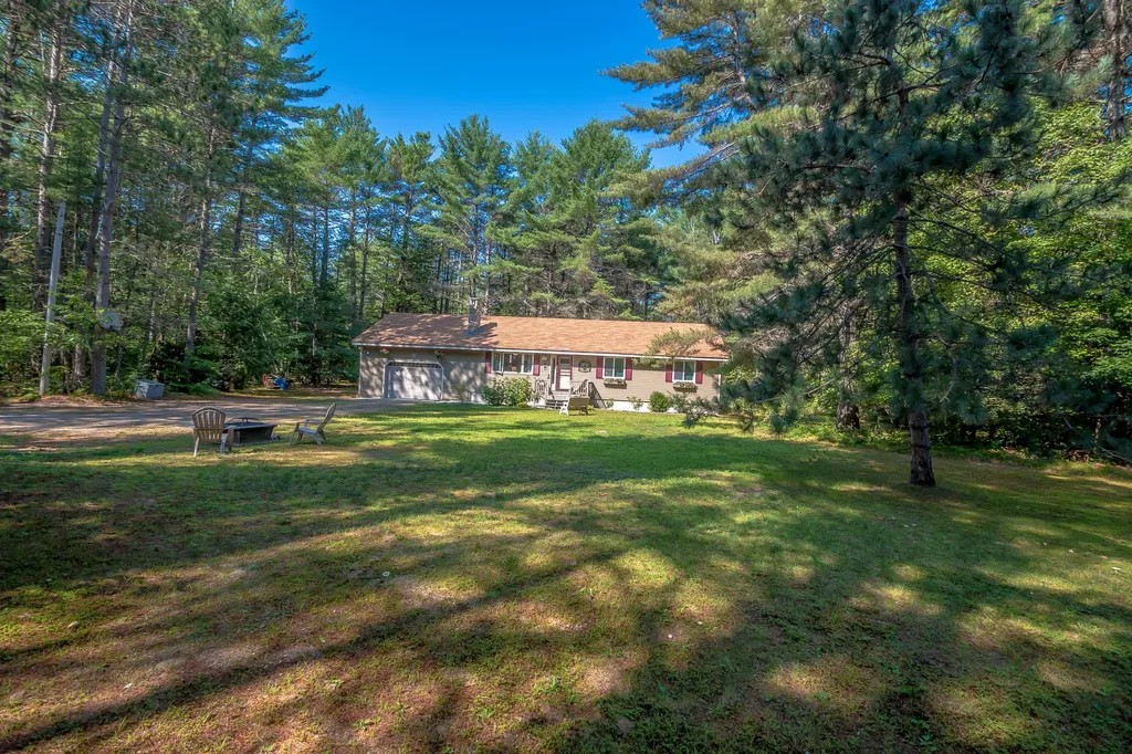 19 Baker Circle Fryeburg ME 04037