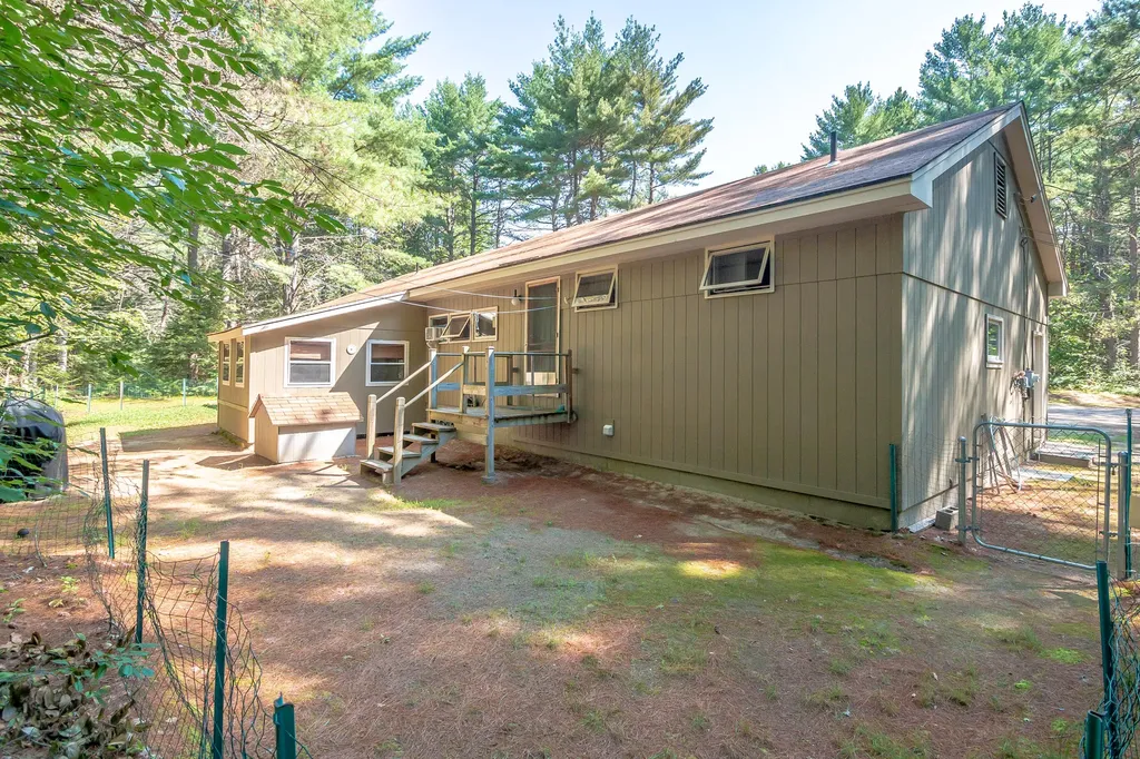 19 Baker Circle Fryeburg ME 04037