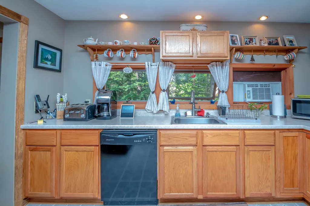 19 Baker Circle Fryeburg ME 04037