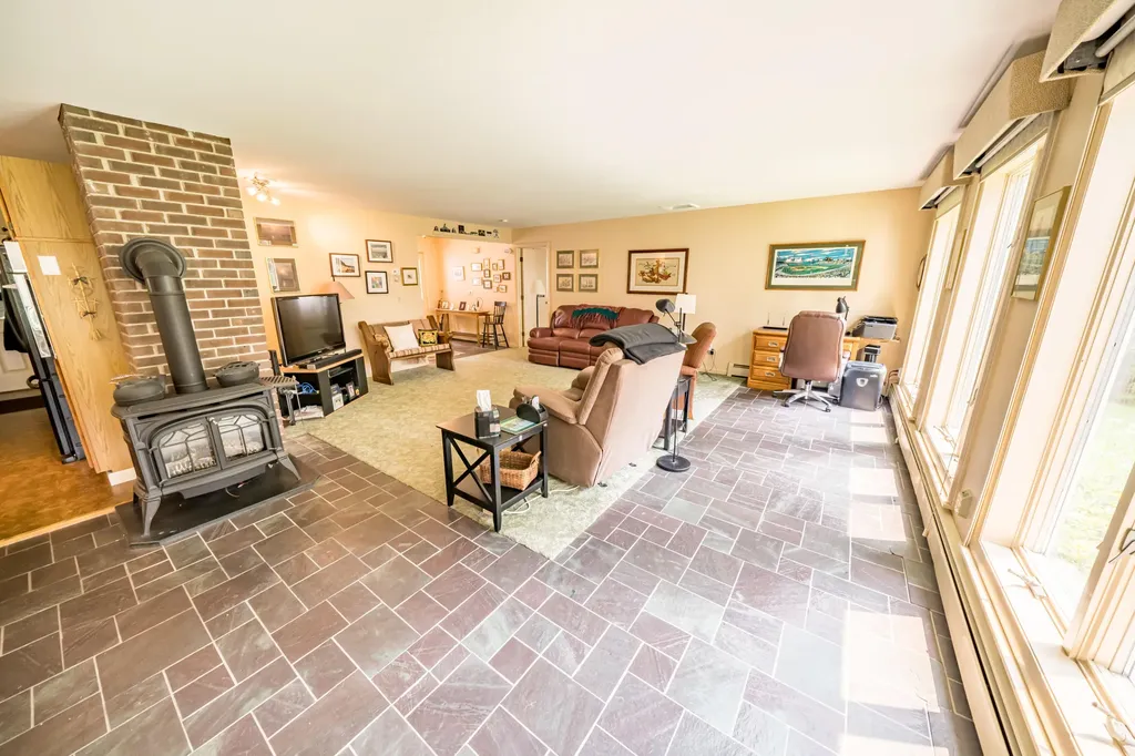 100 Mortland Road Searsport ME 04974