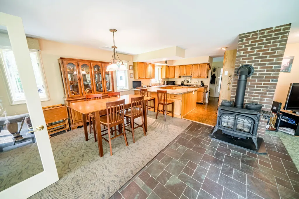 100 Mortland Road Searsport ME 04974