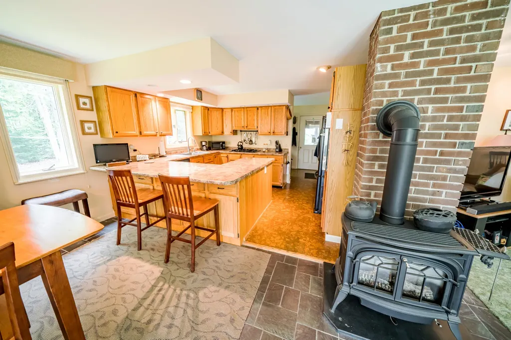 100 Mortland Road Searsport ME 04974
