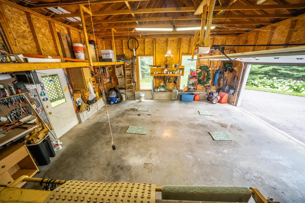 100 Mortland Road Searsport ME 04974