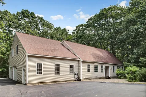 14 Rachel Drive Kennebunk ME 04043