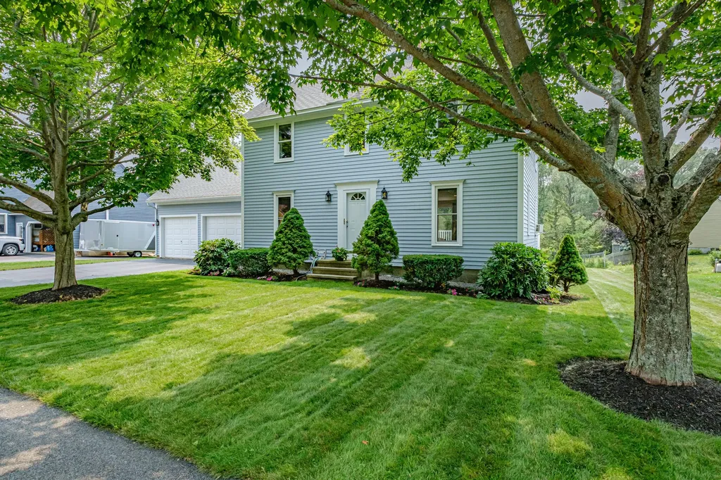 14 Bramblewood Drive Portland ME 04103