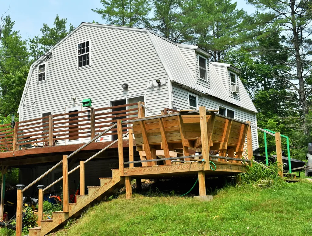 155 Morrill Pond Road Hartland ME 04943