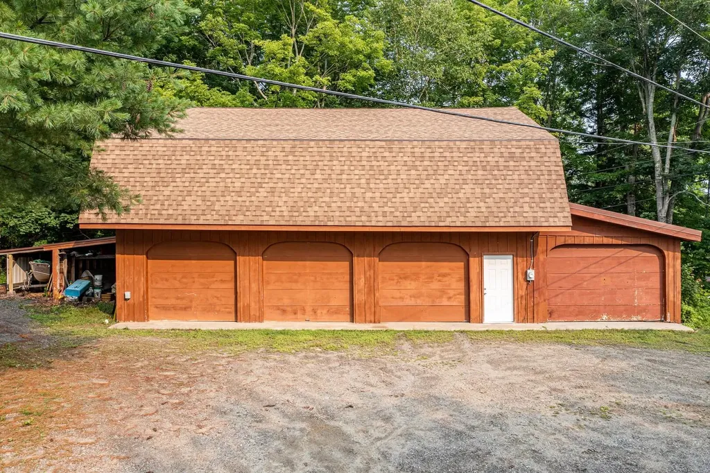 37 Williams Road Vassalboro ME 04989
