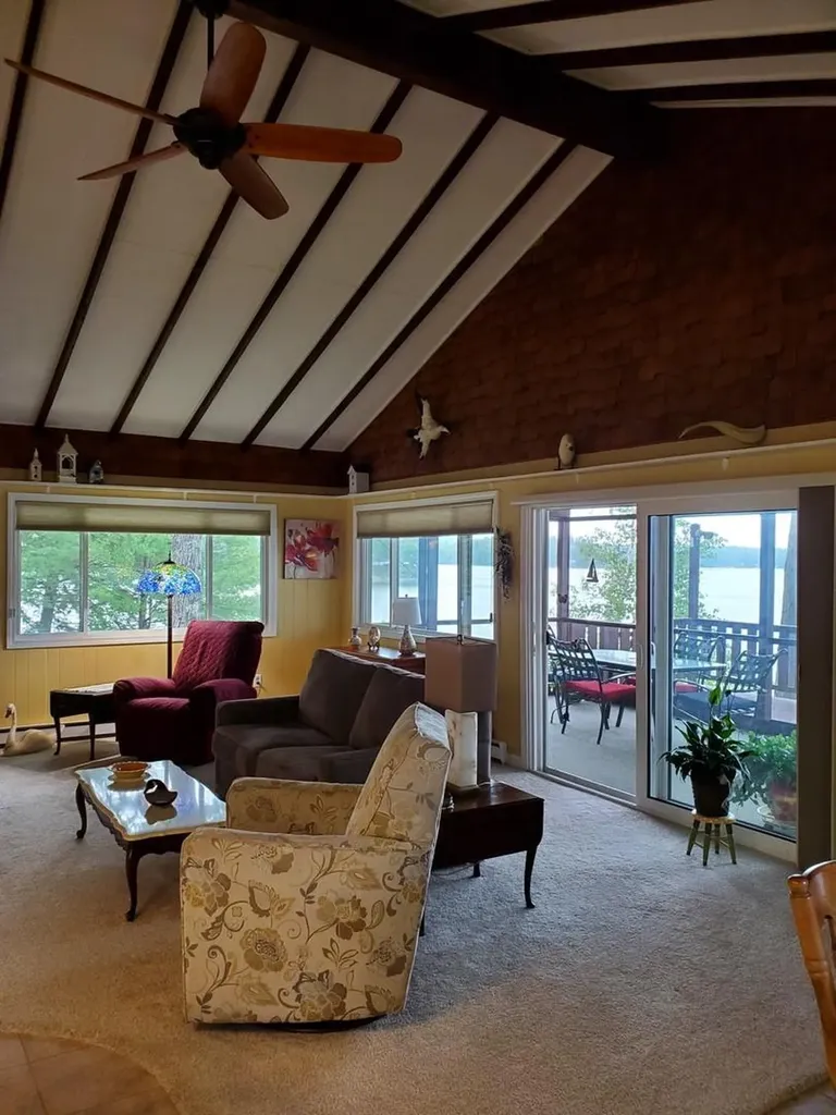 37 Williams Road Vassalboro ME 04989