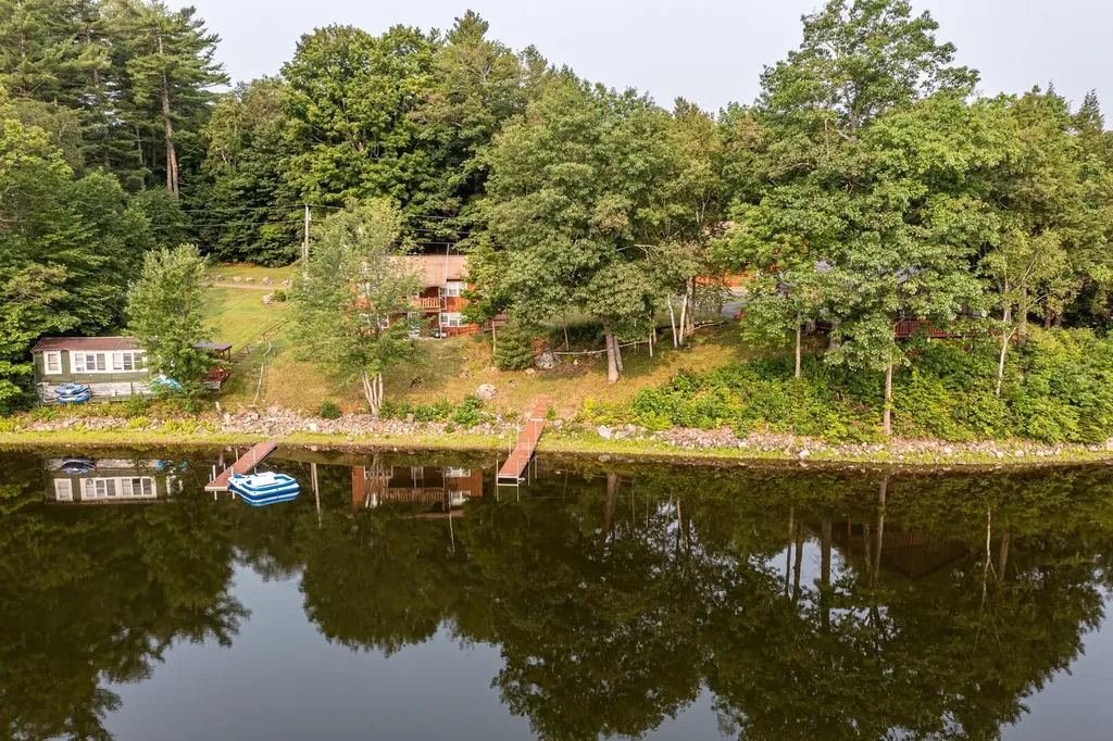 37 Williams Road Vassalboro ME 04989