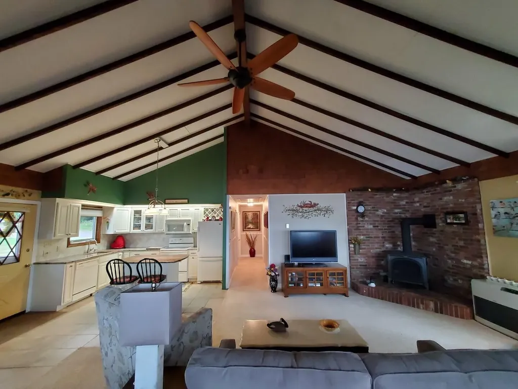 37 Williams Road Vassalboro ME 04989