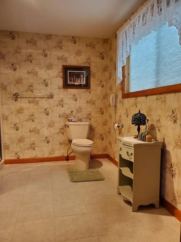 37 Williams Road Vassalboro ME 04989