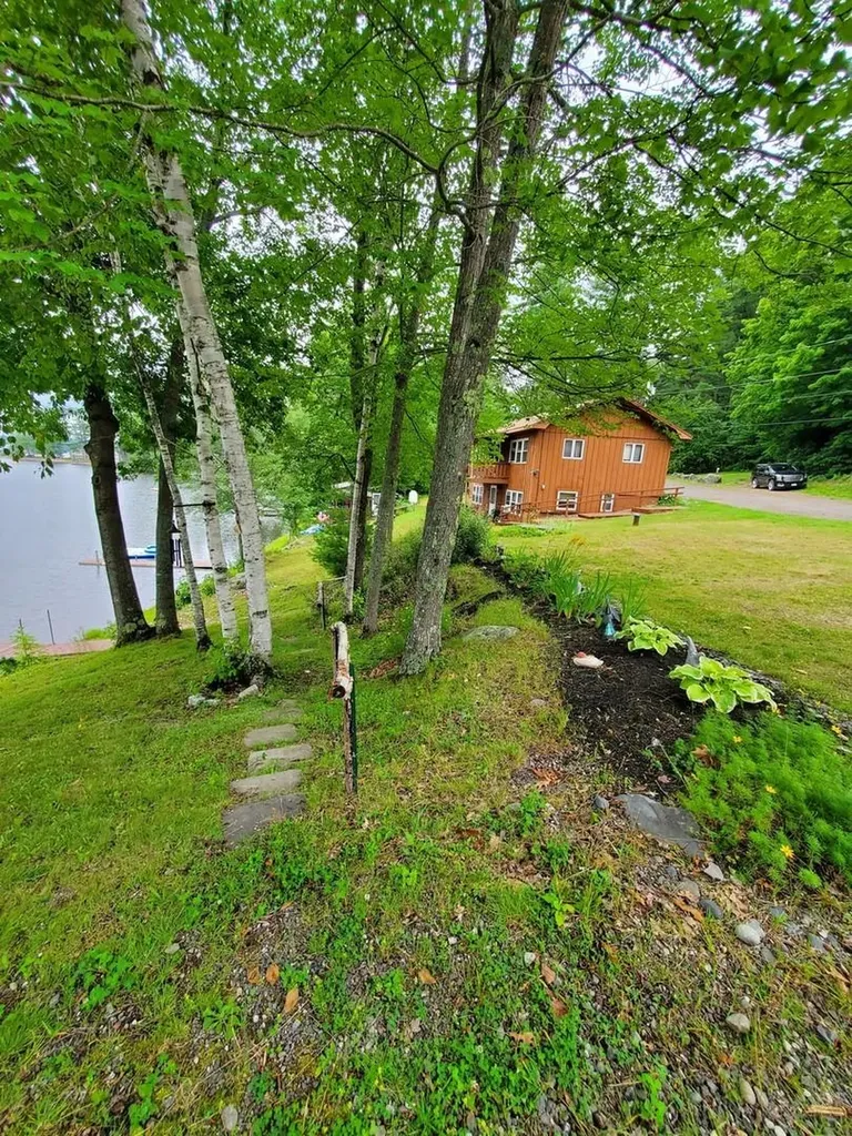 37 Williams Road Vassalboro ME 04989