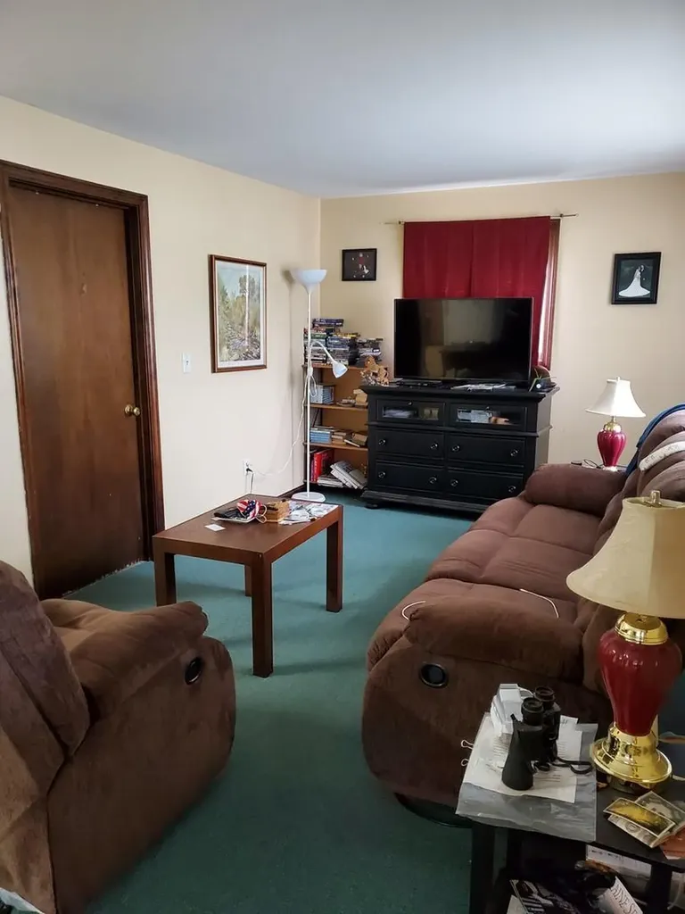 37 Williams Road Vassalboro ME 04989