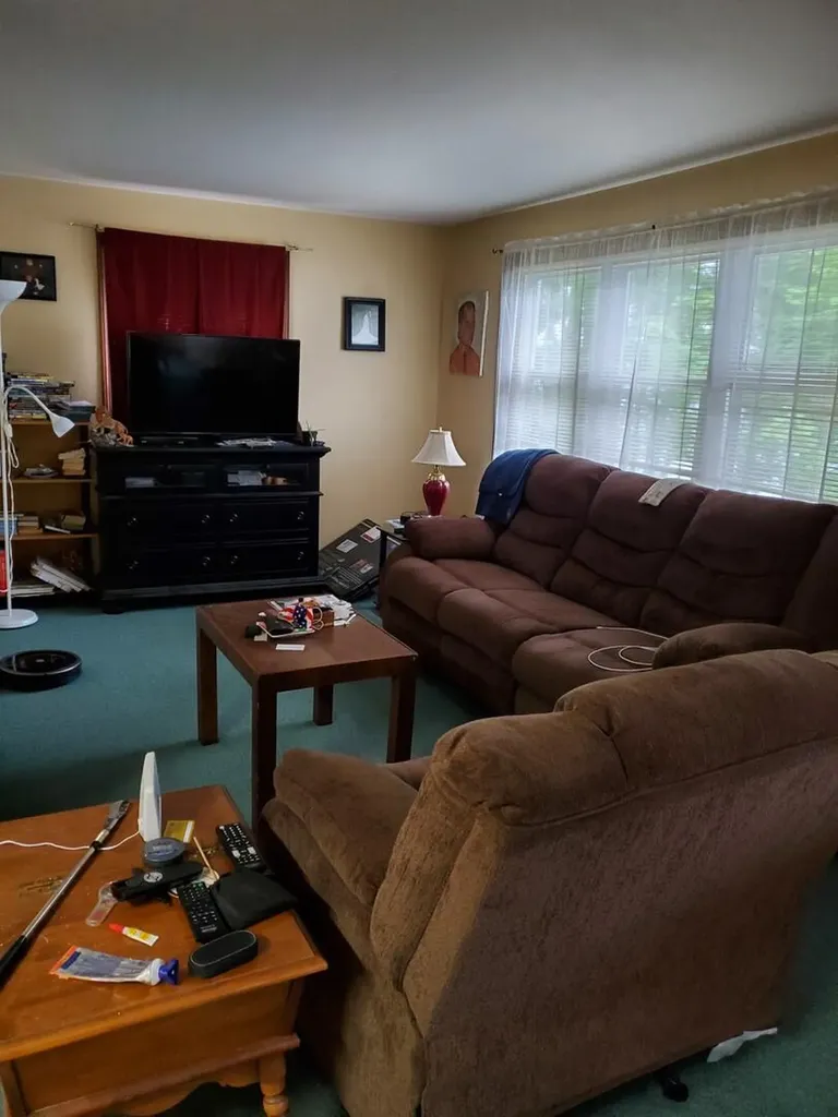 37 Williams Road Vassalboro ME 04989