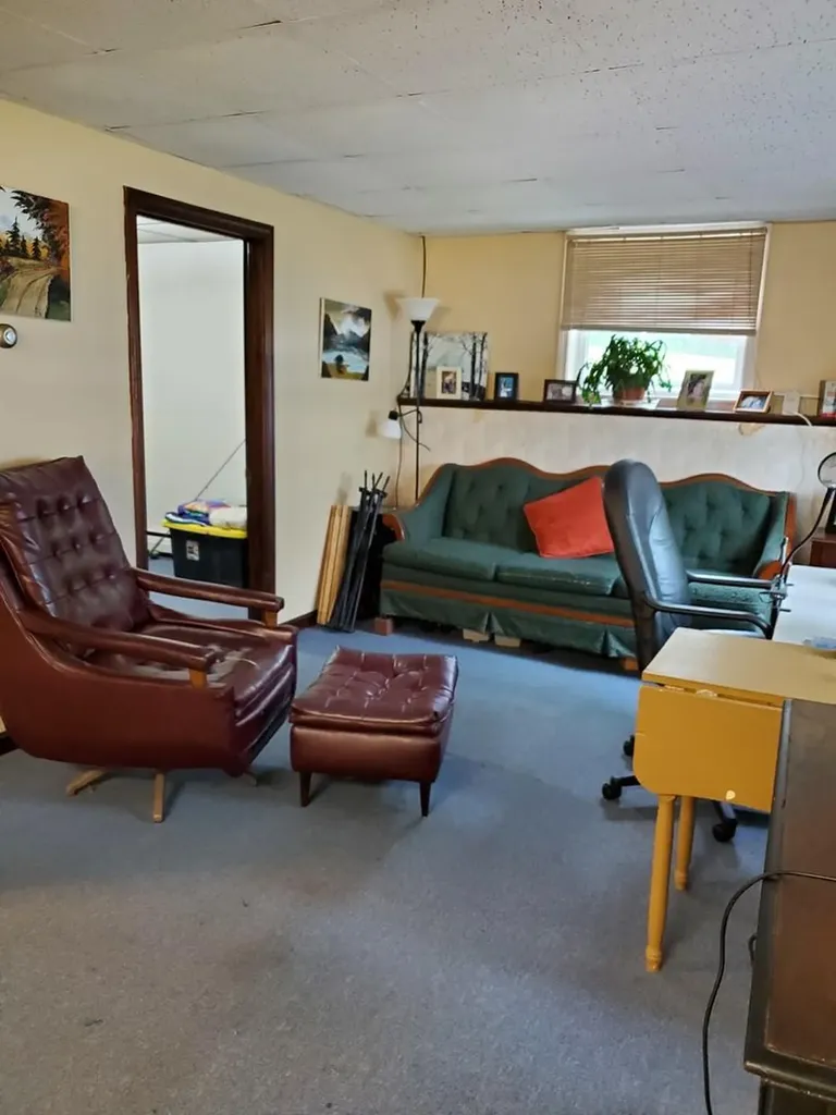 37 Williams Road Vassalboro ME 04989