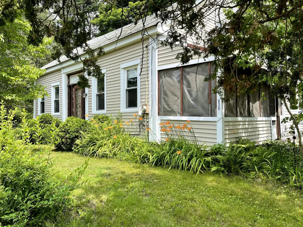 830 Royalsborough Road Durham ME 04222
