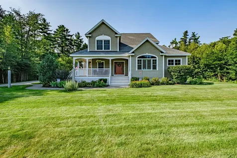 10 Howard Lane Scarborough ME 04074
