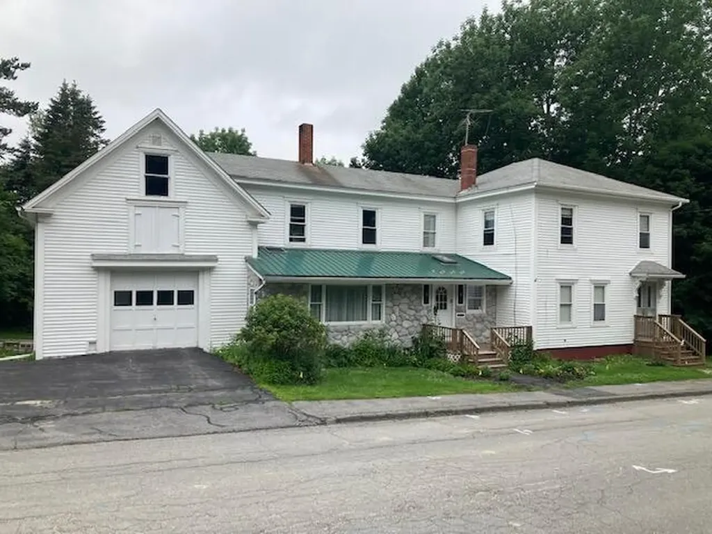 68 High Street Windham ME 04062