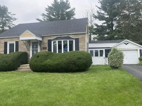 19 Francis Street Waterville ME 04901