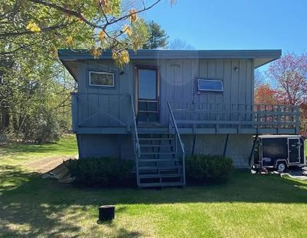 479 Bean Road Mount Vernon ME 04352