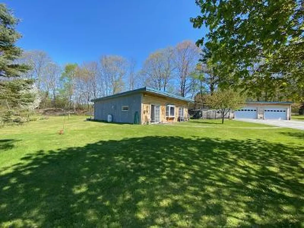 479 Bean Road Mount Vernon ME 04352