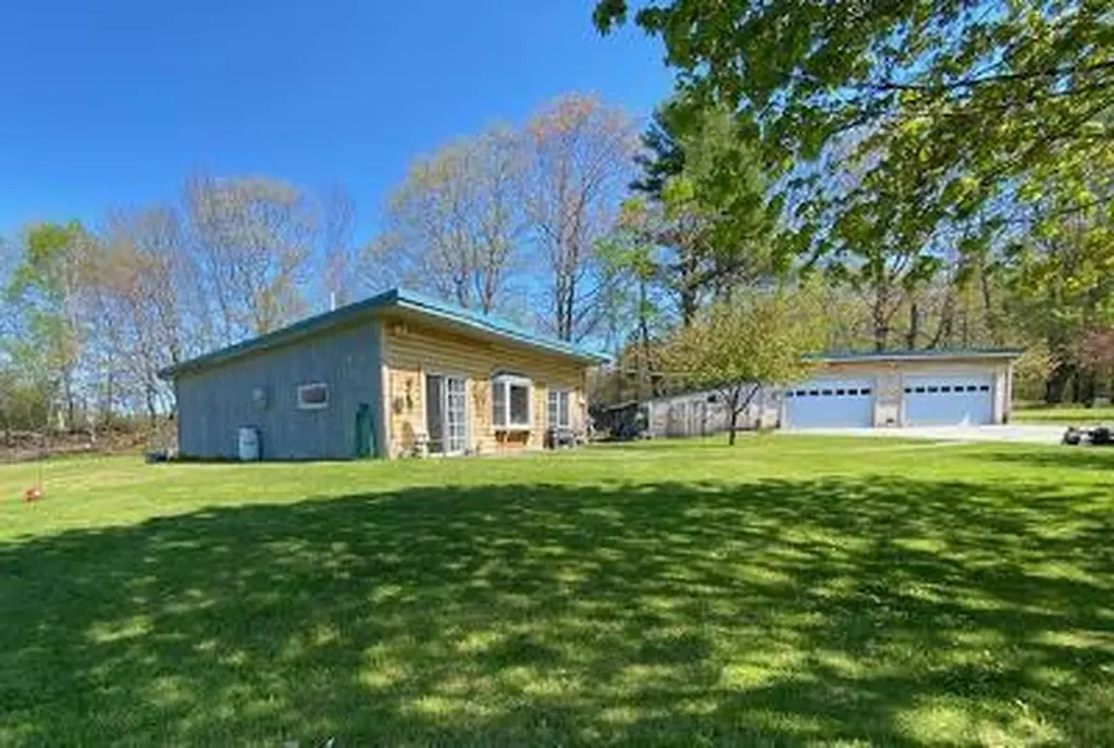 479 Bean Road Mount Vernon ME 04352