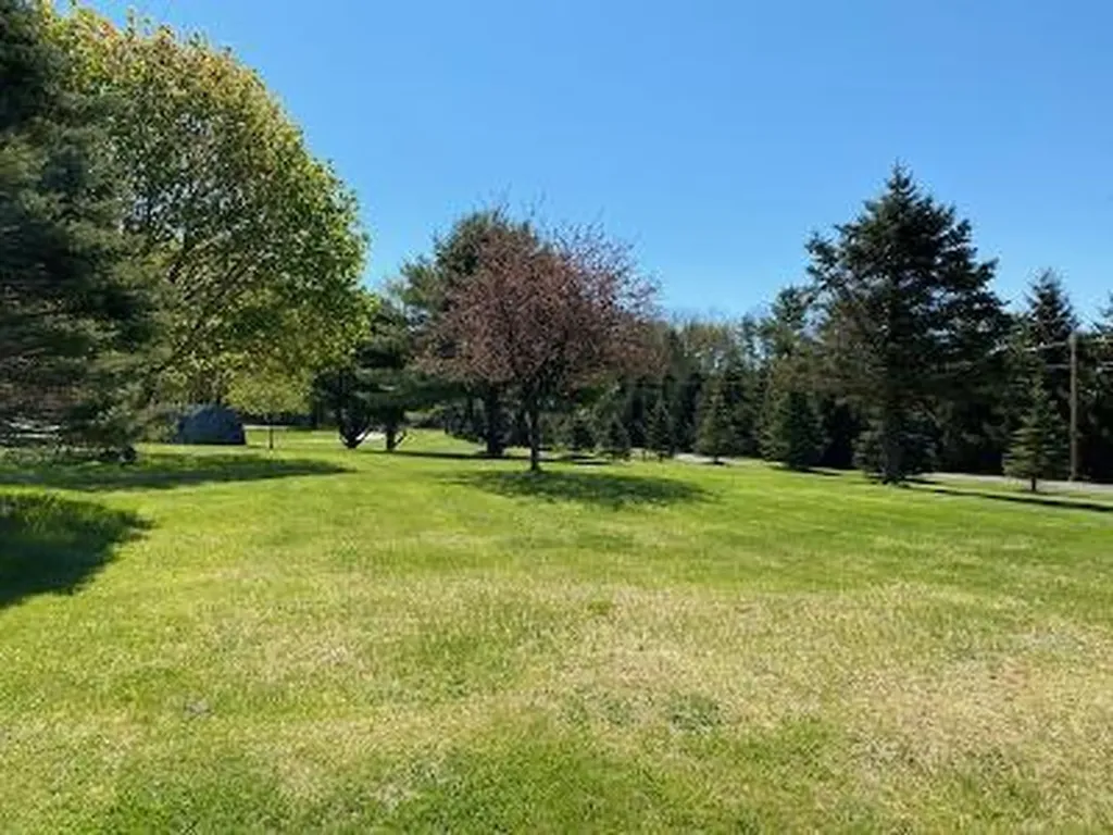 479 Bean Road Mount Vernon ME 04352