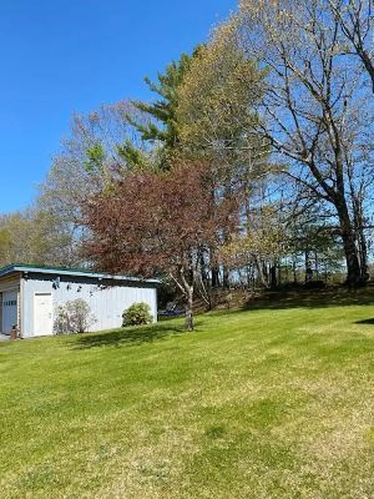 479 Bean Road Mount Vernon ME 04352