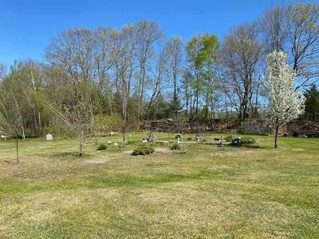 479 Bean Road Mount Vernon ME 04352
