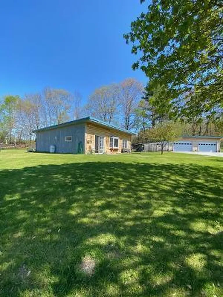 479 Bean Road Mount Vernon ME 04352