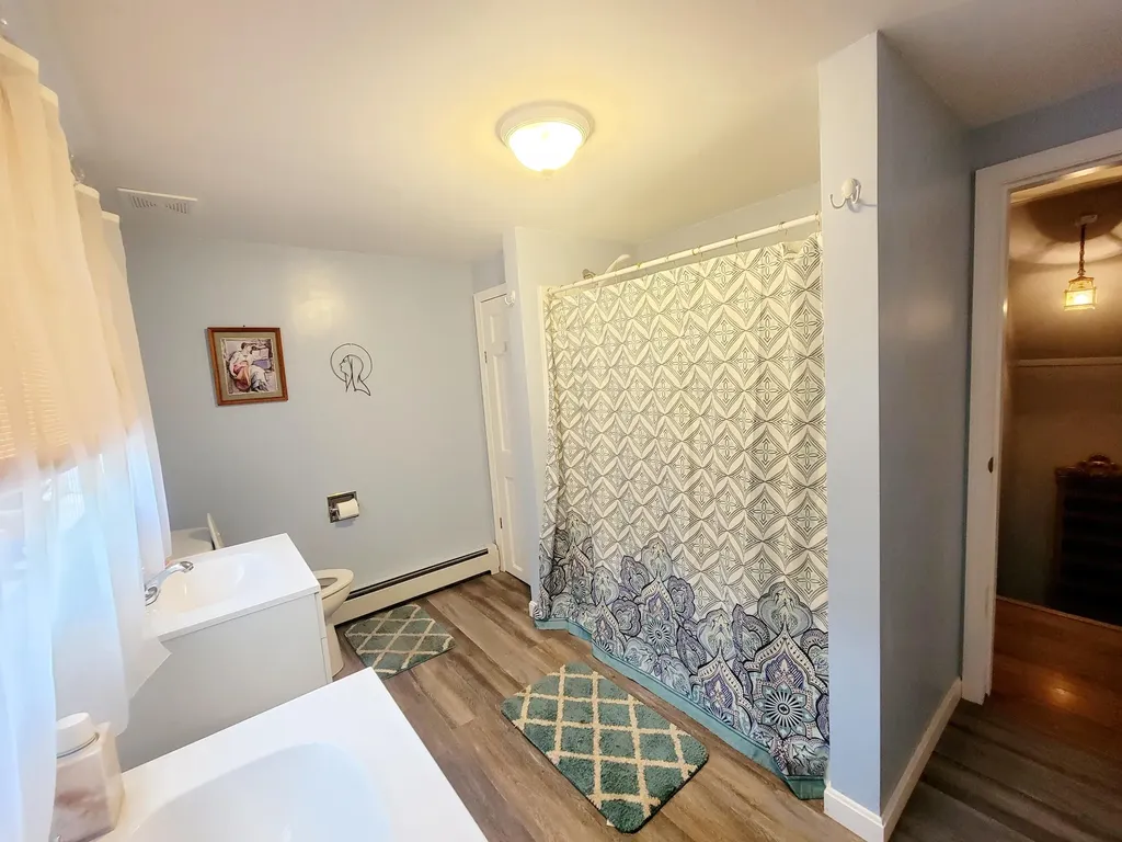 741 Airline Road Clifton ME 04428