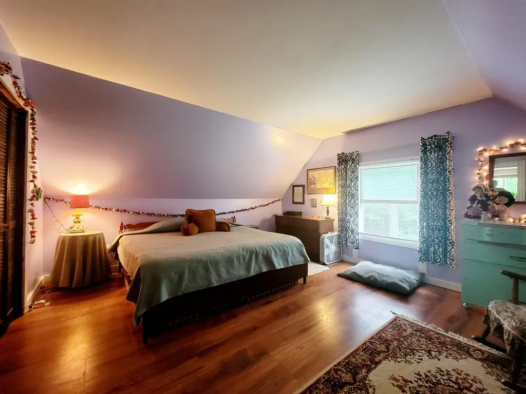 741 Airline Road Clifton ME 04428