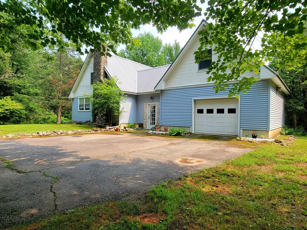 741 Airline Road Clifton ME 04428
