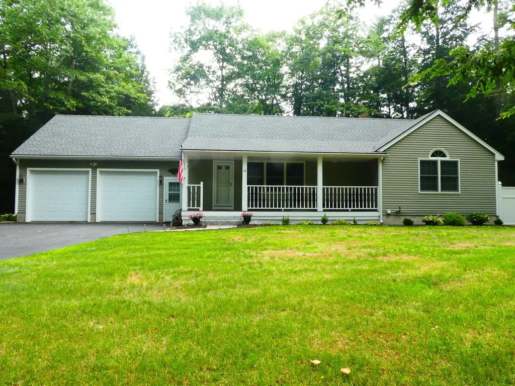52 Park Road Windham ME 04062