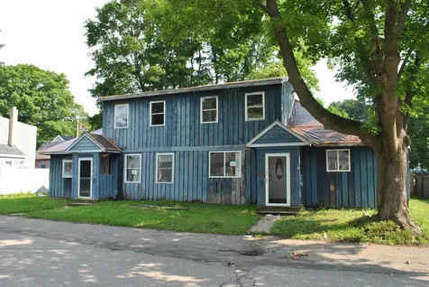 17 Goodrich Street Kittery ME 03904
