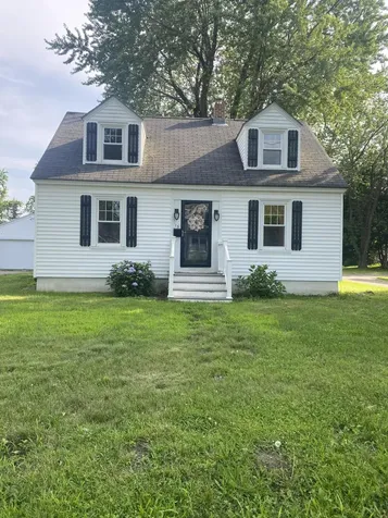 15 Cottage Street Fairfield ME 04937