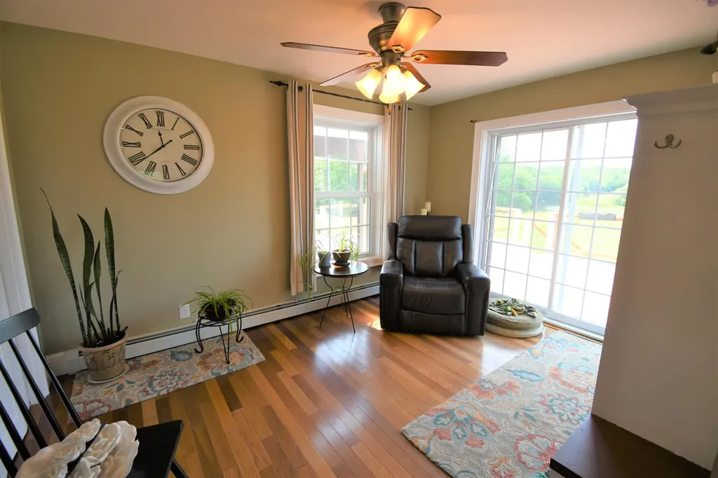 476 Stream Road Winterport ME 04496