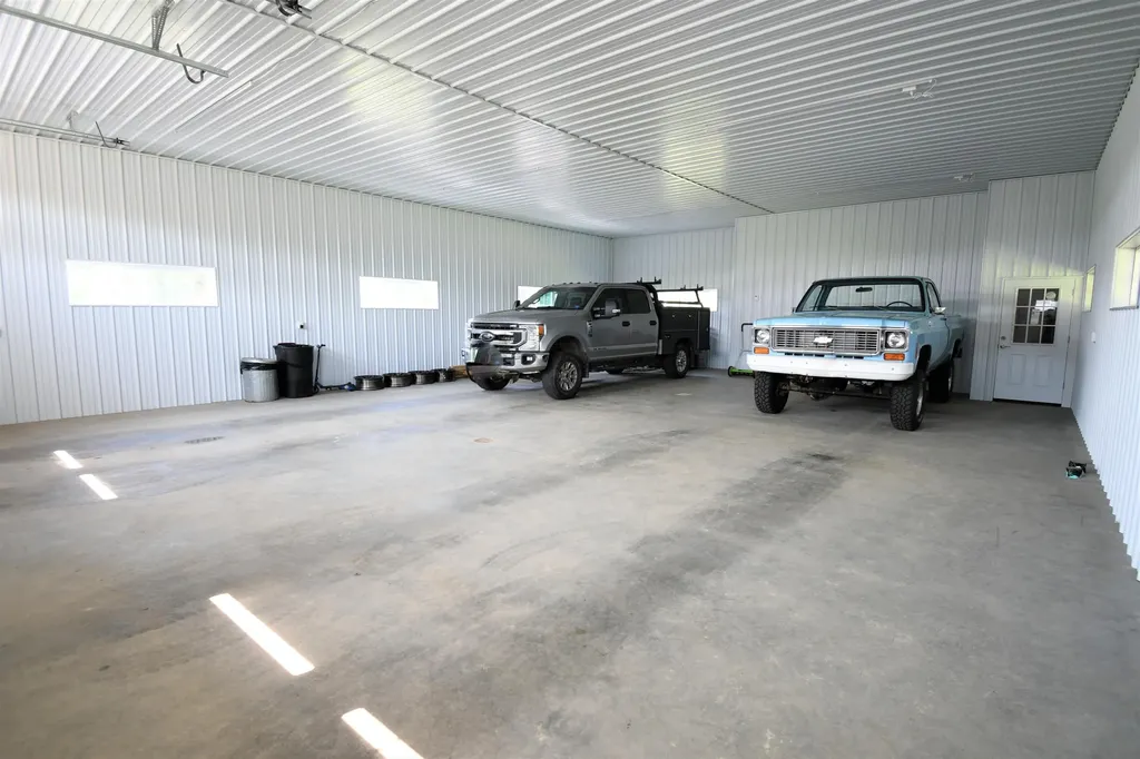 476 Stream Road Winterport ME 04496