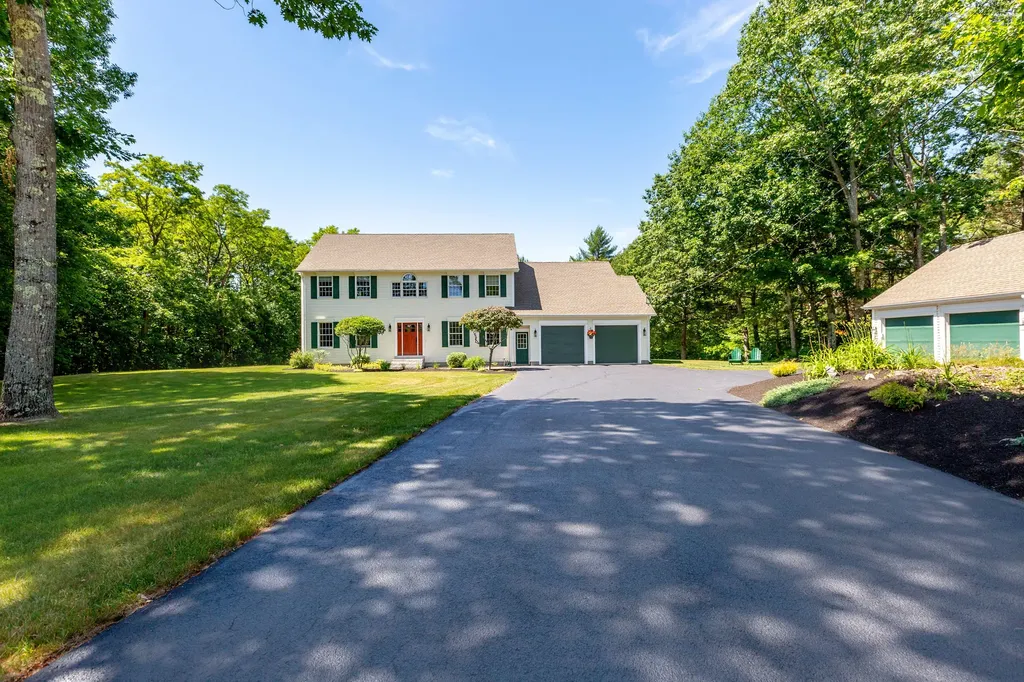 357 Pinewoods Road Lewiston ME 04240