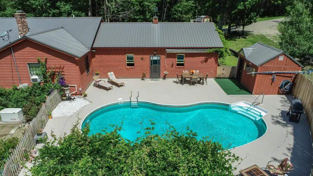 37 Chickadee Lane Orland ME 04472