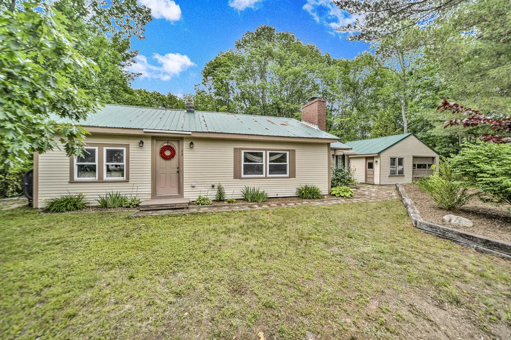 22 Lamb Farm Road Brunswick ME 04011