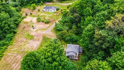 1370 N Union Road Union ME 04862