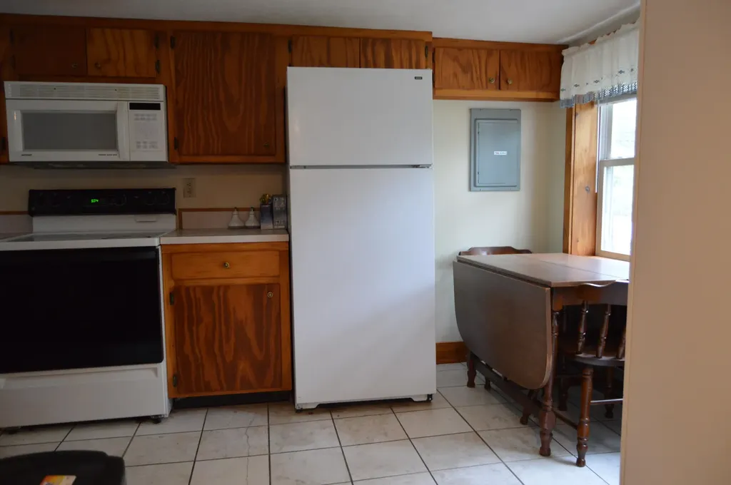 211 Lewiston Road Gray ME 04039