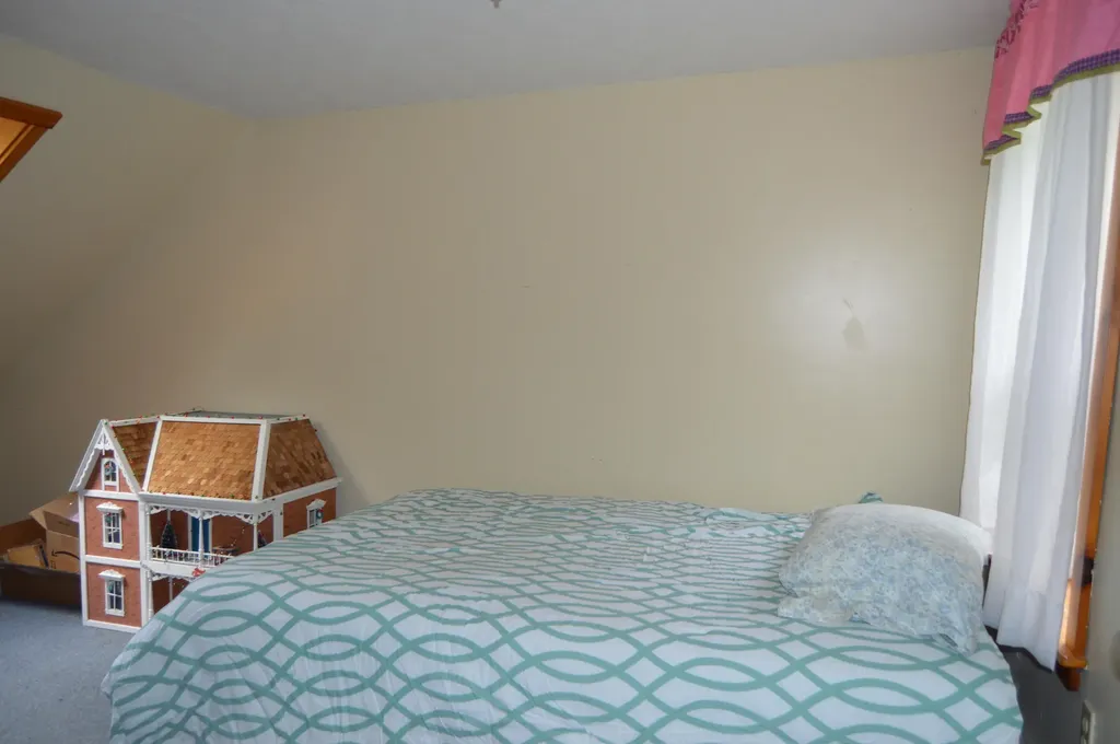 211 Lewiston Road Gray ME 04039