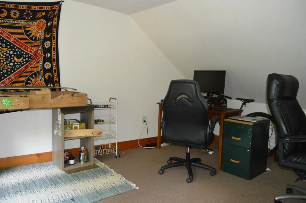 211 Lewiston Road Gray ME 04039