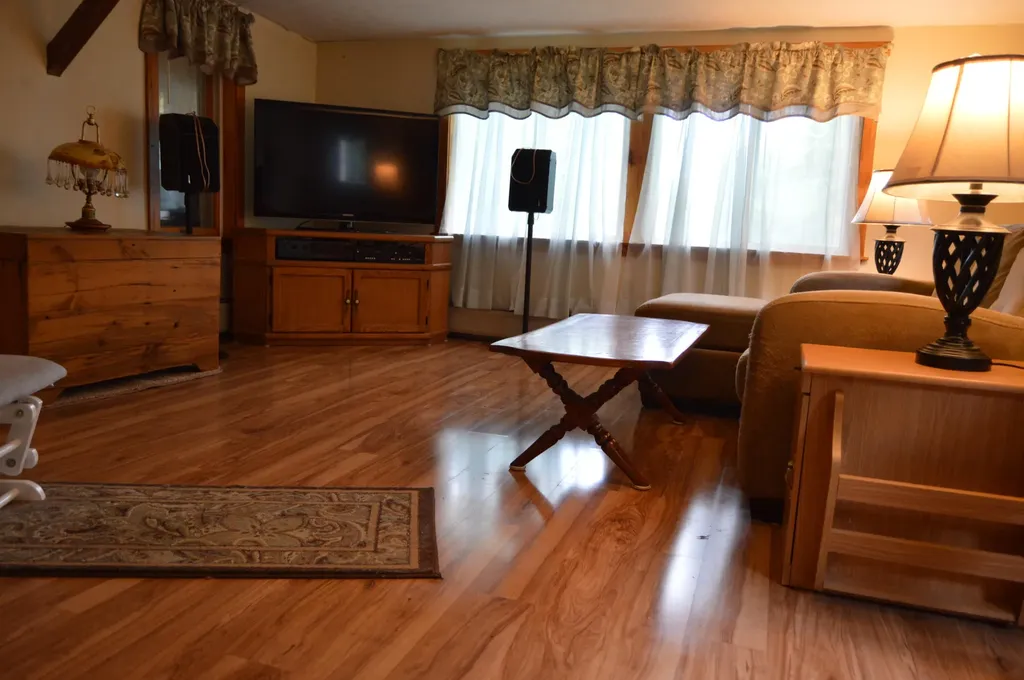 211 Lewiston Road Gray ME 04039
